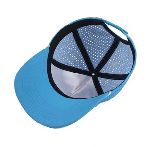 หมวกกอล์ฟ SnapBack 5แผงพร้อมรูตัดเลเซอร์กันน้ำประสิทธิภาพสไตล์สปอร์ตที่กำหนดเองโลโก้แผ่นยาง - Product Image 2