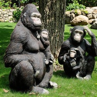 Ensemble de sculptures de gorilles grandeur nature personnalisées, statues de singes réalistes en résine pour la décoration de jardins et de zoos en extérieur