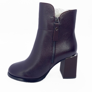 Neueste Damen-Lederstiefel Herbst und Winter Spitze Stiefel mit Dickem Absatz Seitlicher Reißverschluss Hoher Absatz Warme Damenstiefel - Product Image 3
