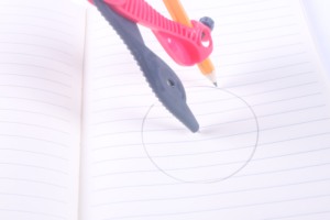 Papeterie mathématiques en plastique colorée pour les enfants, motif créatif, dos à l'école, séparateur de cercle de <span class=keywords><strong>dessin</strong></span>, papeterie mathématiques géométrique en plastique pour les étudiants - Product Image 5