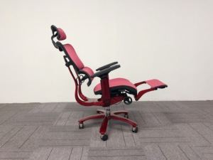 Verstellbarer drehbarer Bürostuhl mit hoher Rückenlehne und Kopfstütze und Fuß stütze für Führungs kräfte, Manager und Chef - Product Image 6