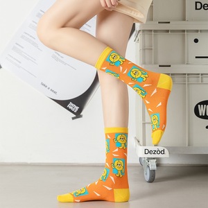 Calcetines creativos de estilo caricatura, transpirables y suaves, para mujeres y hombres, deportivos, de ocio, hasta la pantorrilla, de algodón, para primavera y otoño, al por mayor - Product Image 2