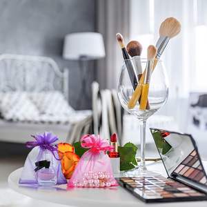 <span class=keywords><strong>Bolsas</strong></span> <span class=keywords><strong>de</strong></span> Organza Personalizadas con Cordón, <span class=keywords><strong>Bolsas</strong></span> Transparentes <span class=keywords><strong>de</strong></span> Color Sólido, Venta al por Mayor, Embalaje <span class=keywords><strong>para</strong></span> Botellas <span class=keywords><strong>de</strong></span> Vino, con Asa, <span class=keywords><strong>para</strong></span> Regalos <span class=keywords><strong>de</strong></span> Navidad - Product Image 6