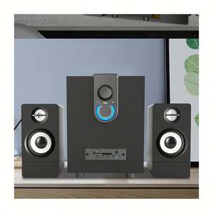 Haut-parleurs d'ordinateur de bureau multimédia actifs 2.1 en bois avec carte audio Bluetooth et subwoofer intégré - Product Image 2