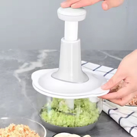 Picadora Manual de Alimentos con Recipiente Grande de 1.5L, Picadora de Verduras, Carne, Frutas y Hierbas, Prensa Manual para Ajo y Cebolla