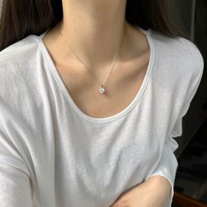 Collar con Colgante de Plata de Ley 925 Hipoalergénica con Piedra de Moissanita Color D VVS1, Diseño Exclusivo Dylam, Joyería - Product Image 3