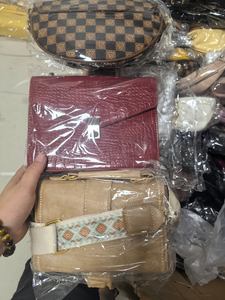 二手女包混合款式随机发货什锦手袋批发清仓低价非洲 - Product Image 2