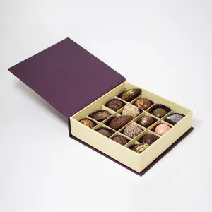 Data verticale di imballaggio alimentare biodegradabile personalizzata della fabbrica OEM per Ramadan Dubai ha decorato la scatola di carta di cioccolato con data regalo Deluxe