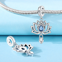 Pendentifs Breloques Classiques en Alliage de Cuivre Plaqué Argent, Fleur de Lotus et Goutte d'Eau, Zircon Bleu, pour la Fabrication de Bijoux DIY et Cadeaux (Vente en Gros)