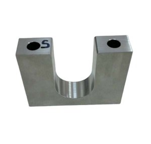 Pièces en acier coulé sur mesure pour équipements industriels et d'ingénierie - Product Image 3