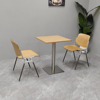 Ensemble table et chaises de restaurant en bois stratifié chêne pour café, salon de thé et divers lieux