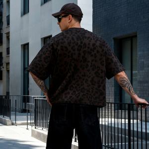 TKAN646D T-shirt en coton de haute qualité à manches courtes à imprimé léopard pour homme, mode estivale, sport de plein air, fabricants de vêtements - Product Image 4