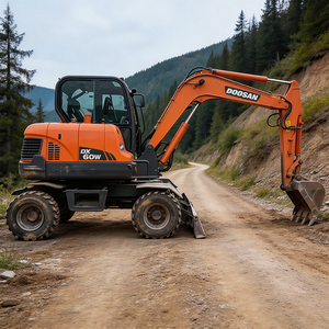 Excavadoras de cadenas Doosan DX60W usadas, en buen estado, con piezas originales, disponibles en stock para la venta, amplia gama de modelos disponibles. - Product Image 3
