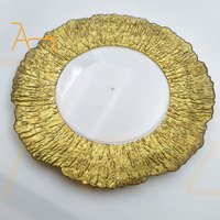 Assiette de table ronde en plastique acrylique argenté de décoration de mariage 13 pouces Assiette de table de luxe pour l'événementiel Assiettes de présentation en gros