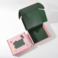 Boîte d'expédition en carton ondulé de 3 mm d'épaisseur, imprimée sur mesure, recyclable, pour vêtements, chaussettes, cadeaux, emballage moderne de luxe avec poignée