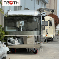 Camion de restauration mobile Truth Outdoor pour hot-dogs et café, camion de rue avec cuisine complète pour les collations rapides