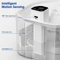 Fontaine à eau intelligente pour chat et fontaine à eau sans fil pour chat 1,5 L 2200 mAh avec capteur de mouvement à 120 degrés, filtration multicouche, silencieuse
