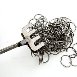 Nail <b>Puller</b> Pliers Four Pronged Metal Grip Tool For Home DIY Use - Product Image 3
