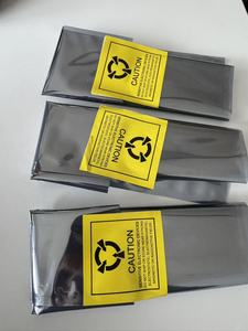 Disque dur d'entreprise WD Ultrastar DC HC530 12 To 7.2K SATA 3.5" <span class=keywords><strong>HUH721212ALE600</strong></span>, état comme neuf - Product Image 4