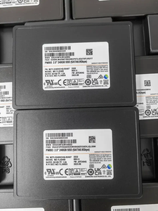 Disco Duro Interno SSD MZ7L3240HCHQ-00A07 PM893 de 6 Gb/s y 240 GB Nuevo para Aplicaciones de Servidor, Disponible en Stock - Product Image 2