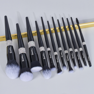 Daily Queen, Nueva Llegada, 12 Piezas, Brochas de Maquillaje de Pelo Sintético con Cristales Brillantes Negros de <span class=keywords><strong>James</strong></span> <span class=keywords><strong>Charles</strong></span>, Marca Privada - Product Image 3