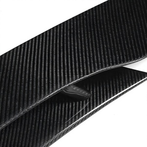 Aileron arrière de voiture en fibre de carbone de haute qualité, spoiler de course adapté à la Ferrari 458, spoiler de voiture 82998811 83853211 83916510 - Product Image 6