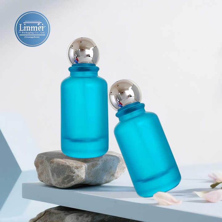Custom Logo Blue Frosted 100ml Universal Spray Bottle with Pump Sprayer Flat Shape Complex Process-Perfume Gift Box Packaging