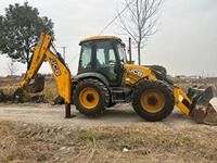 JCB4CXeco Backhoe Loader Bekas Penggerak Empat Roda Kemudi Empat Roda Bucket Empat Fungsi Excavator Fungsi Boom Teleskopik Mesin