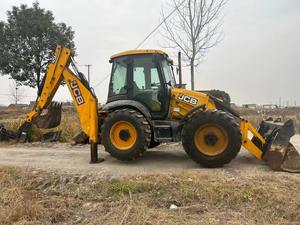 Chargeuse-pelleteuse JCB4CXeco d'<span class=keywords><strong>occasion</strong></span>, transmission intégrale, direction intégrale, godet quatre-en-un, excavatrice avec fonction de flèche télescopique - Product Image 2