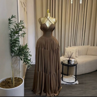 Vêtements pour femmes très demandés, Vêtements pour femmes tendance, Robes camisoles, Robes élégantes et raffinées