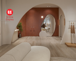 Aménagement intérieur moderne de magasin de vêtements, comptoir d'exposition sur mesure haut de gamme, aménagement central de présentation de vêtements - Product Image 5