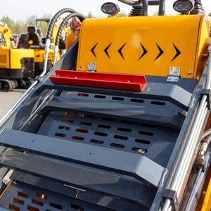 Minicargadora de orugas OEM ODM con fuerza de elevación máxima de 530 kg, sistema hidráulico completo, volquete de orugas para trabajos de carga de granos en granjas - Product Image 5