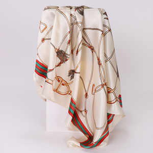 Scialle in seta raso sciarpa quadrata da donna con collo cachemire nuove fasce per <span class=keywords><strong>capelli</strong></span> con stampa Foulard Hijab <span class=keywords><strong>Bandana</strong></span> - Product Image 6