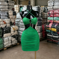 Robe de soirée moulante mi-mollet pour femme, style sirène, à bretelles spaghetti, avec découpes et dos nu, froncée, disponible en OEM, Fournisseur Chongqing
