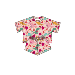 Set Estivo per Bambini Personalizzato, Pantaloncini in Bambù e Top Comodo per Bambine, Completo a Maniche Corte - Product Image 3