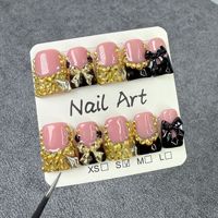 Presse à ongles de canard faite à la main en gros 10 pièces ongles artificiels réutilisables de conception de diamant d'amande pour le salon d'art d'ongle