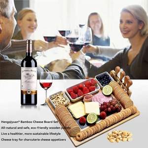 Ensemble de planche à fromage en bambou avec coupeur Vietnam Fournisseur de gros Premium Taille M Ustensiles de cuisine Blocs à découper - Product Image 4