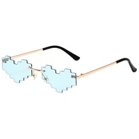 Lunettes à monture métallique de protection UV Lunettes de plage de couleur bonbon pour fête Lunettes de soleil irrégulières sans monture avec cœur
