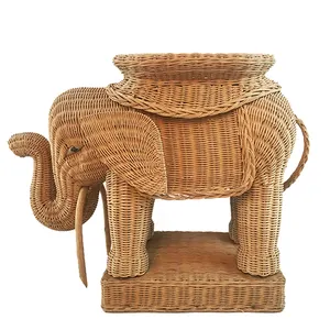 Taburete de elefante decorativo tejido de ratán hecho a mano respetuoso con el medio ambiente de alta calidad forma de Animal antiguo moderno Amazon caliente