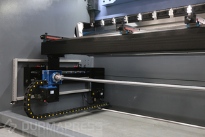 DURMAPRESS DELEM Garantía de 3 años DA53T 110T3200 Dobladora de acero negro con eje Y1 Y2 X <span class=keywords><strong>R</strong></span> + V - Product Image 4