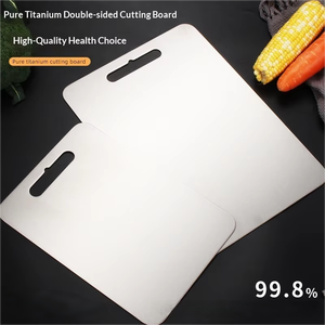 Papan Pemotong <span class=keywords><strong>Titanium</strong></span> Murni GR1 Standar <span class=keywords><strong>ASTM</strong></span> <span class=keywords><strong>B265</strong></span> Tahan Lama Ringan & Mudah Dibersihkan untuk Penggunaan Dapur dan Rumah - Product Image 2