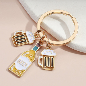 Llavero de jarra de <span class=keywords><strong>cerveza</strong></span>, llavero exquisito para uso diario, accesorio de bolsa para regalos de profesores, llavero de <span class=keywords><strong>cerveza</strong></span> divertido para cumpleaños de amigos - Product Image 2