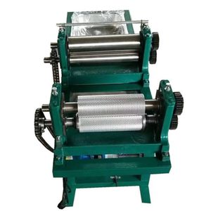 Factory Supplies Best Price Beeswax <b>Foundation</b> Embossing Roller Bee Wax Honeycomb <b>Foundation</b> Roller Beeswax <b>Foundation</b> Machine - Product Image 4