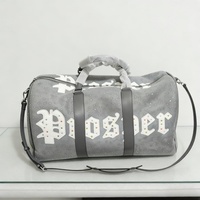 Bolsas de Viaje Góticas Personalizadas de Fábrica, Bolsas de Lona de Fin de Semana con Tachuelas de Cuero PU, OEM ODM, Logotipo Personalizado, Forro de Poliéster Deportivo de Lujo