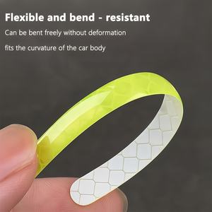 Autocollants réfléchissants brillants pour jantes de <span class=keywords><strong>voiture</strong></span>, bandes décoratives pour auto, autocollants de sécurité nocturne pour <span class=keywords><strong>voiture</strong></span>, moto et vélo - Product Image 2