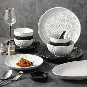 <span class=keywords><strong>Set</strong></span> di Stoviglie in <span class=keywords><strong>Porcellana</strong></span> Moderna Nordica Resistente con Texture Rocciosa, Ciotole e <span class=keywords><strong>Piatti</strong></span> Bianchi e Neri per Hotel e Ristoranti - Product Image 5