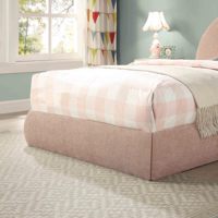 Lit rembourré rose premium pour enfants avec coins arrondis et support en lattes de bois stable
