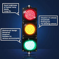 Feux de signalisation routière à LED à trois couleurs à haute visibilité, portables, de qualité ingénieriste, alimentés par énergie solaire, en aluminium, 4500 lm, 85 V