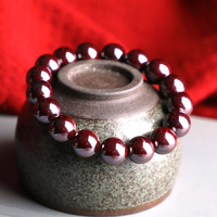 Gelang Batu Cinnabar Merah Berkualitas Tinggi Grosir, Kerajinan Kristal Alami untuk Hadiah Feng Shui, Aksesori Premium