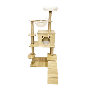 Arbre à chat 4 niveaux en MDF couleur bois naturel de luxe avec niche pour la confidentialité des chats - Product Image 3